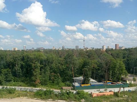 квартира за адресою Віктора Некрасова вул. (Північно-Сирецька), 12-А