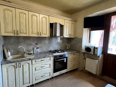 квартира за адресою Айвазовського вул., 25