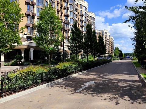 коммерческая по адресу Мартинова просп., 11