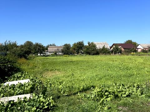 участок по адресу 1-й  Танкістів пер.