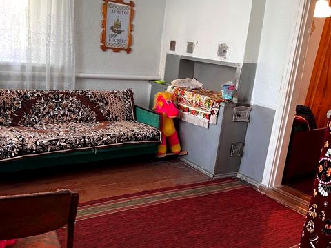 будинок за адресою с. Іванів, Поштова вул., 74