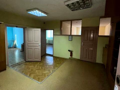 комерційна за адресою Прохоровська вул., 17