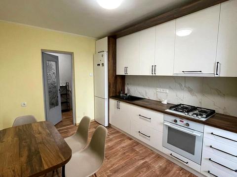 квартира за адресою Молодіжна, 32