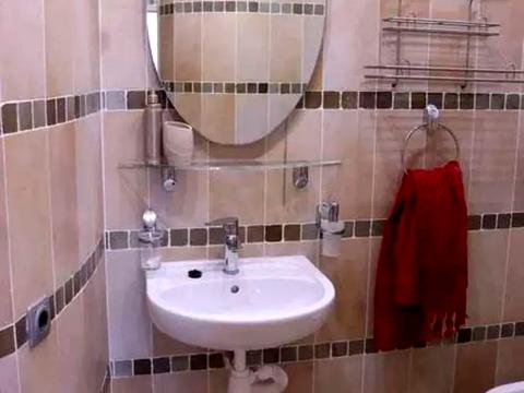 квартира за адресою Академіка Глушкова просп., 22