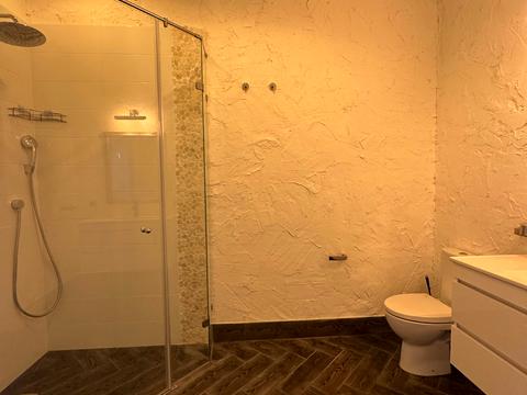 будинок за адресою Дніпровське шосе