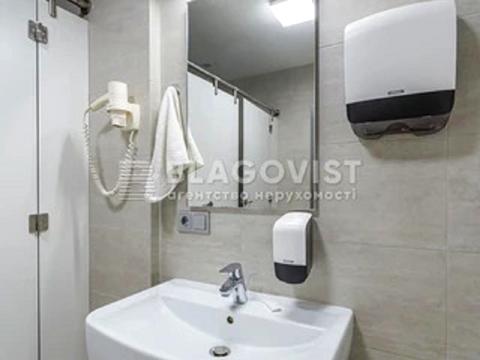 комерційна за адресою Щекавицька вул., 30/39