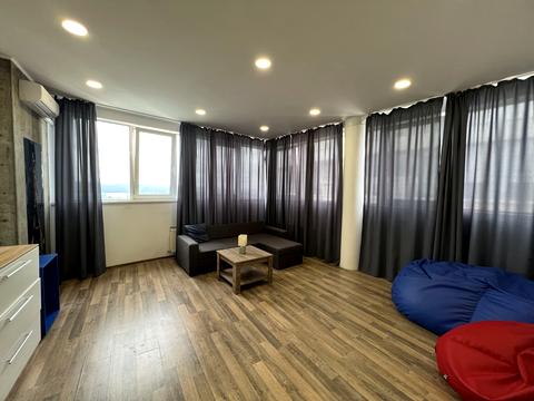 квартира за адресою Раїси Окіпної вул., 10