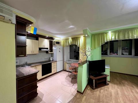 квартира за адресою Леоніда Первомайського вул., 5-А