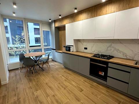 квартира по адресу Химиков ул., 28