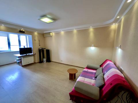 квартира за адресою Ревуцького вул., 25