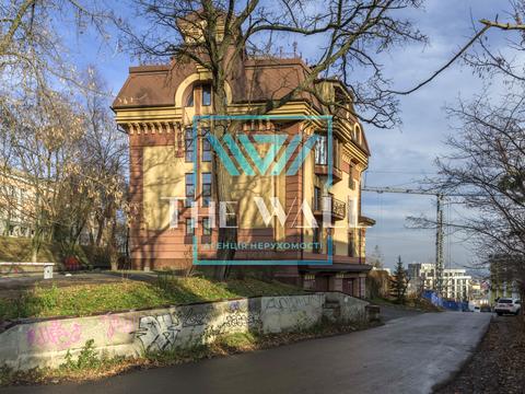 комерційна за адресою Олегівська вул., 43-А