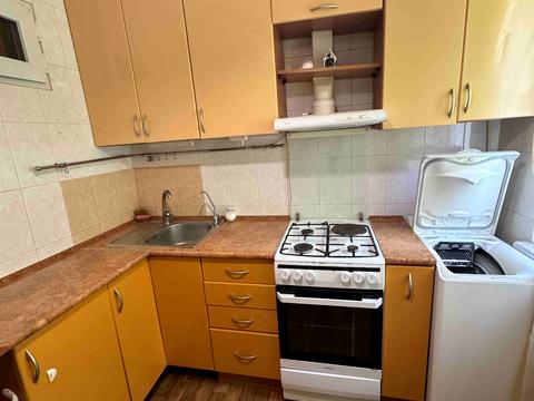 квартира за адресою Академіка Заболотного вул., 4