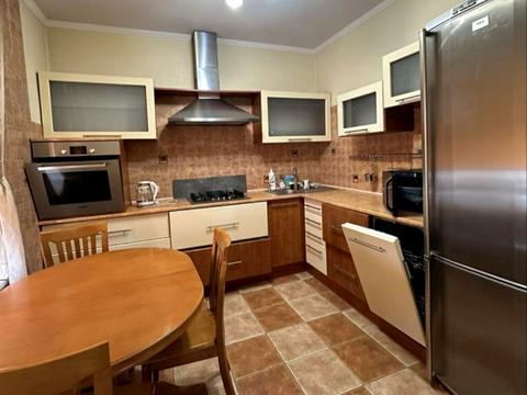 квартира по адресу Володимирська ул., 65