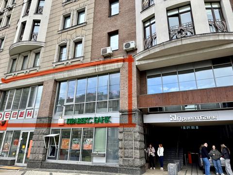 коммерческая по адресу Саксаганского ул., 120