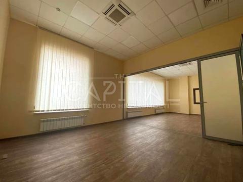 коммерческая по адресу Леси Украинки бульв., 30В