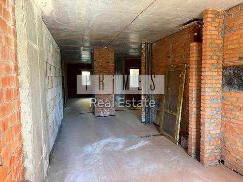 комерційна за адресою Юрія Кондратюка вул., 5