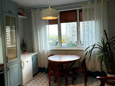 квартира за адресою Андрія Аболмасова вул. (Панельна), 4-А