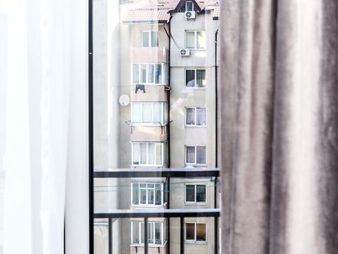 квартира за адресою Володимира Івасюка вул., 82