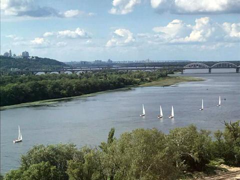 квартира за адресою Миколи Бажана просп., 1-А