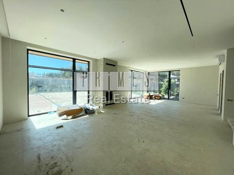 будинок за адресою Анни Ярославни вул.