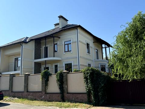 коммерческая по адресу Ёлочный пер., 10