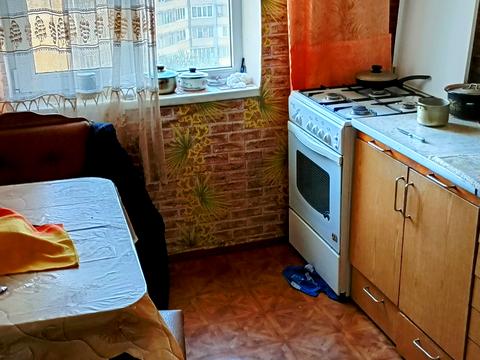 комната по адресу Червоной Калины просп. (Владимира Маяковского), 25