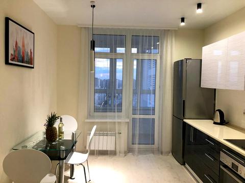 квартира по адресу Драгоманова ул., 10