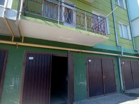 паркомісце за адресою Побутова вул., 4