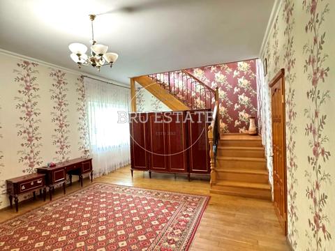 будинок за адресою Курчатова, 27