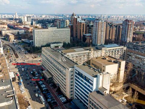 коммерческая по адресу Леси Украинки бульв., 26