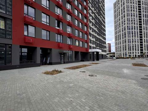 комерційна за адресою Всеволода Змієнка вул., 15/23