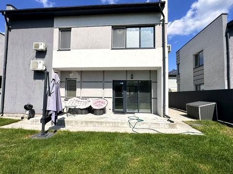 будинок за адресою Івана Сірка вул.