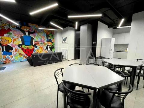 комерційна за адресою Жилянська вул., 118