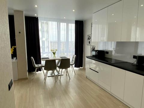 квартира за адресою 600-річчя, 3б