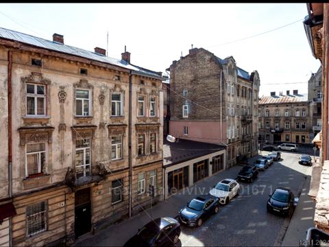 квартира за адресою Академіка Архипа Люльки вул., 5
