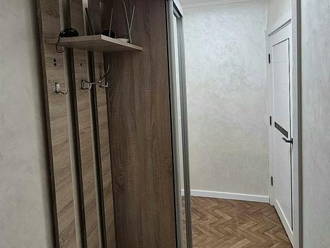 квартира за адресою Василя Симоненка вул., 20