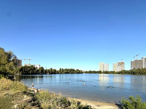 будинок за адресою 53-тя А Садова вул.