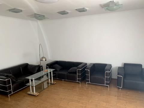 комерційна за адресою Шовковична вул., 20