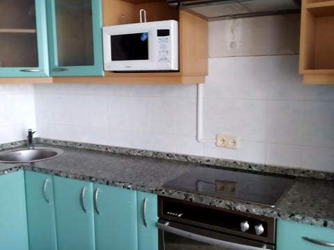 квартира за адресою Ревуцького вул., 42