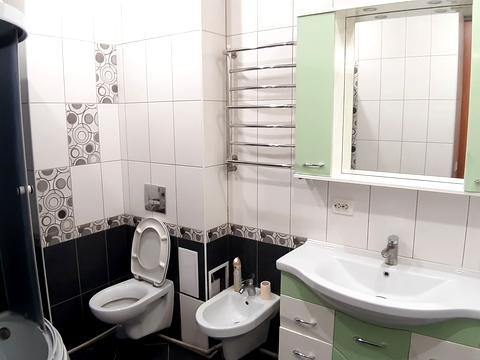 квартира по адресу Голосеевский просп. (40-летия Октября), 27