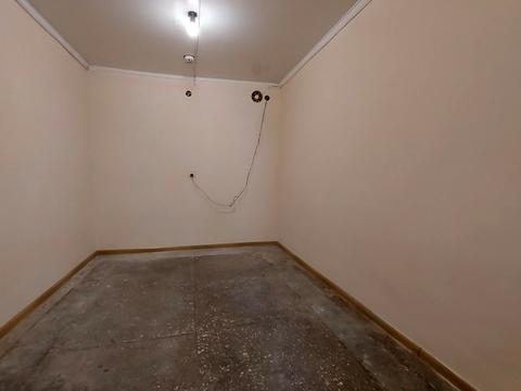 комерційна за адресою Михайлівська вул., 45