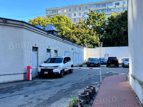 квартира за адресою Дмитра Чижевського вул. (Петра Чаадаєва), 2