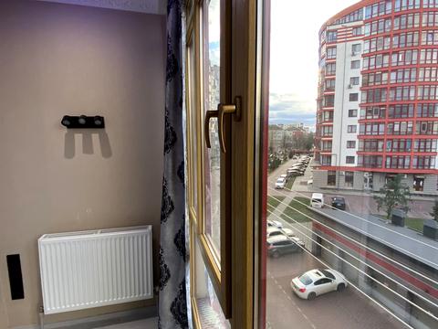 квартира за адресою Василя Симоненка вул., 2