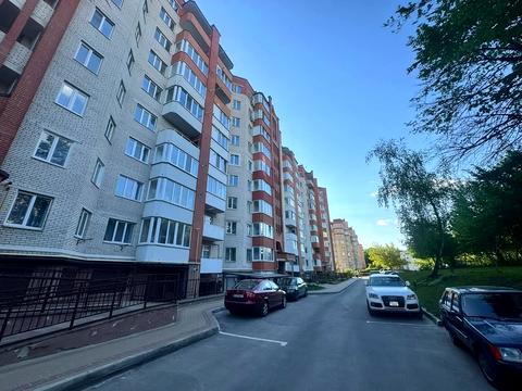 квартира за адресою Довженка вул., 26