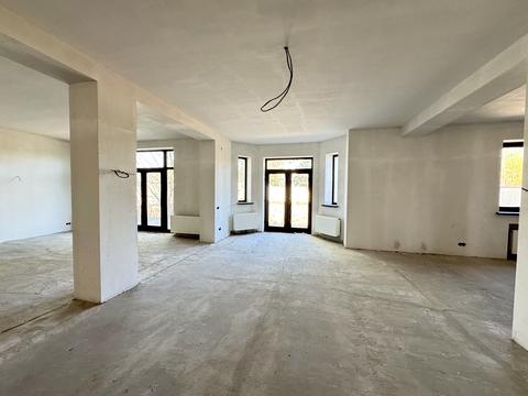 дом по адресу Молодіжна