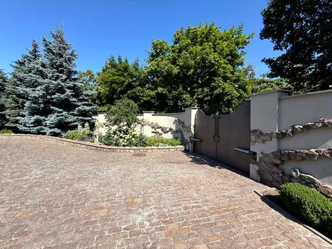 будинок за адресою Дніпробудівська вул.