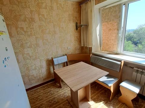 квартира за адресою Дмитра Апухтіна вул., 25