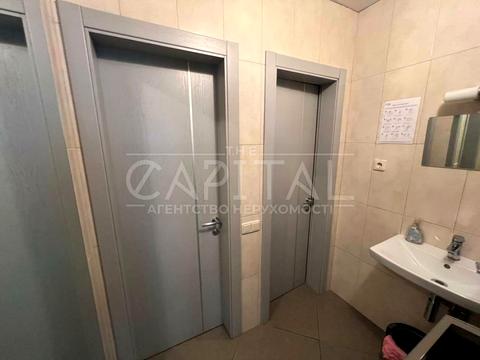 коммерческая по адресу Киев, Антоновича ул. (Горького), 33в