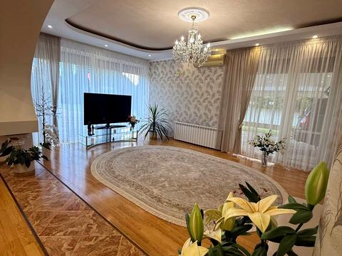 будинок за адресою Перемоги вул.