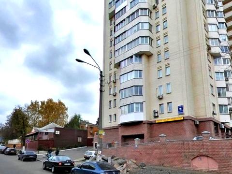 паркомісце за адресою Васильківська вул., 18
